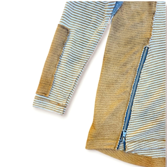 People Like Frank Long Sleeve Tee With Zipper Detail, Size S - Picture 8 of 9